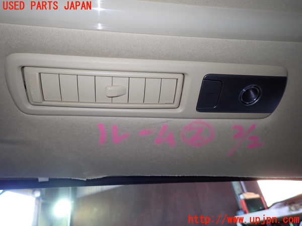 1UPJ-9240476412]アルファード(GGH30W)ルームランプ2 (2列目真中) 中古_2
