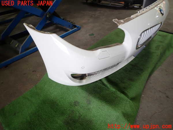 1UPJ-9240481010]BMW アクティブハイブリッド5(AH5)(FZ35)(F10)フロントバンパー 中古_2