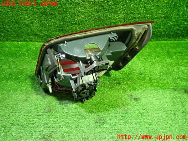 1UPJ-9240481552]BMW アクティブハイブリッド5(AH5)(FZ35)(F10)左リアフィニッシャー (ジャンク品) 中古_2