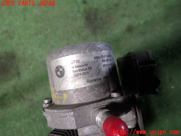 1UPJ-9240482580]BMW アクティブハイブリッド5(AH5)(FZ35)(F10)バキュームポンプ 中古_2