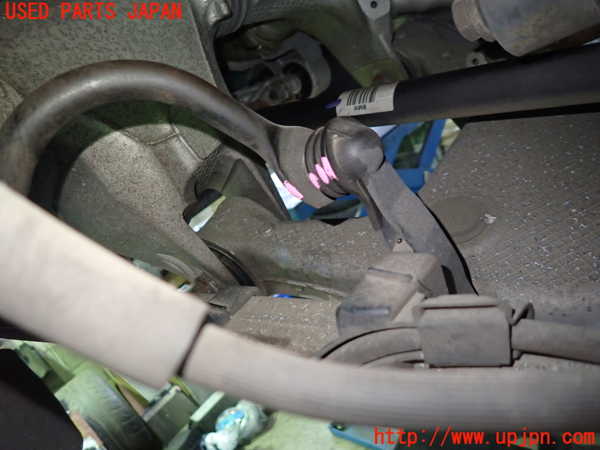 1UPJ-9240485445]BMW アクティブハイブリッド5(AH5)(FZ35)(F10)リアスタビライザー 中古_4