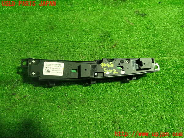 1UPJ-9240486307]BMW アクティブハイブリッド5(AH5)(FZ35)(F10)スイッチ2 (ジャンク品) 中古_3