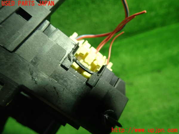 1UPJ-9240486741]BMW アクティブハイブリッド5(AH5)(FZ35)(F10)ヒューズボックス1 (ジャンク品) 中古_2