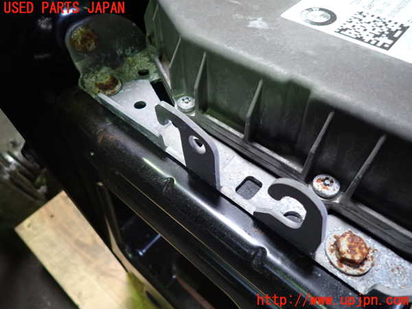 1UPJ-9240486911]BMW アクティブハイブリッド5(AH5)(FZ35)(F10)ハイブリッドバッテリー1 (ジャンク品) 中古_3