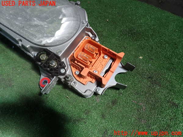1UPJ-9240486916]BMW アクティブハイブリッド5(AH5)(FZ35)(F10)インバーターコンバーター (ジャンク品) 中古_4