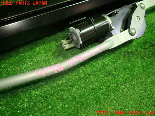 1UPJ-9240487790]BMW アクティブハイブリッド5(AH5)(FZ35)(F10)リアサンシェード 中古_2