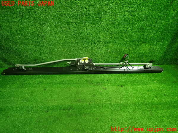 1UPJ-9240487790]BMW アクティブハイブリッド5(AH5)(FZ35)(F10)リアサンシェード 中古_3