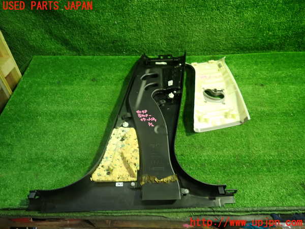 1UPJ-9240487670]BMW アクティブハイブリッド5(AH5)(FZ35)(F10)左センターピラートリム 中古_2