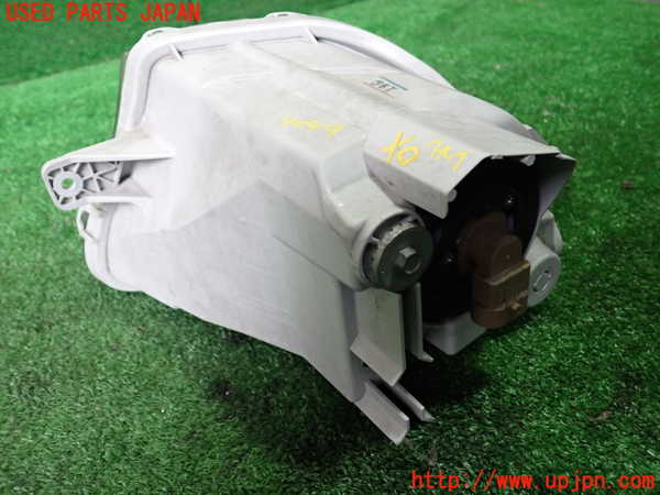 1UPJ-9240491180]レクサス・LS600h(UVF45)右フォグ 中古_2