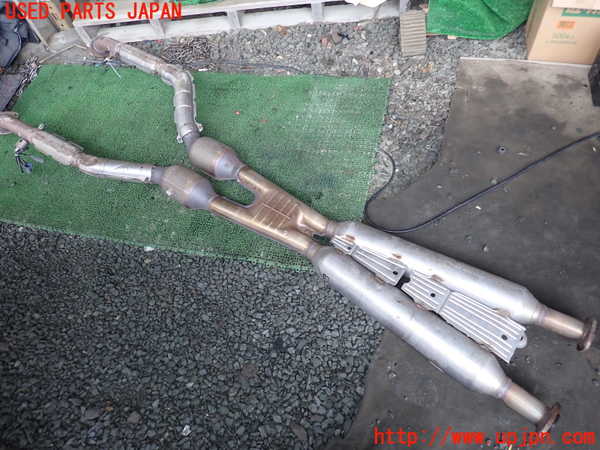 1UPJ-9240492651]レクサス・LS600h(UVF45)センターパイプ1 中古_2