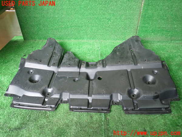 1UPJ-9240492170]レクサス・LS600h(UVF45)エンジンアンダーカバー 中古_2