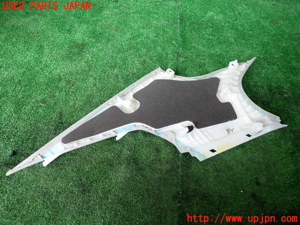 1UPJ-9240497675]レクサス・LS600h(UVF45)右リアピラートリム 中古_2