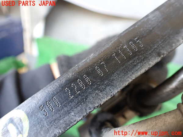 1UPJ-9240502481]ベンツ S550 ロング(221171 W221)オイルクーラー1 (右側) 中古_3