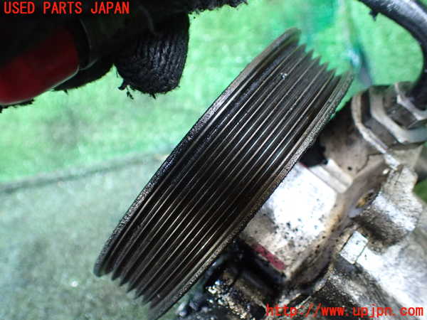 1UPJ-9240504250]ベンツ S550 ロング(221171 W221)パワステポンプ 中古_3