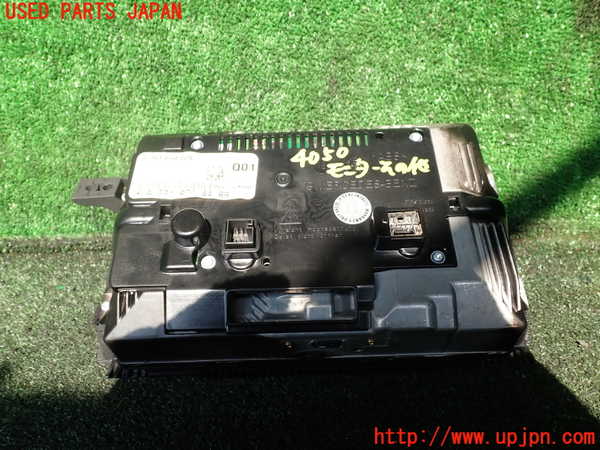 1UPJ-9240506629]ベンツ S550 ロング(221171 W221)モニター 中古_3