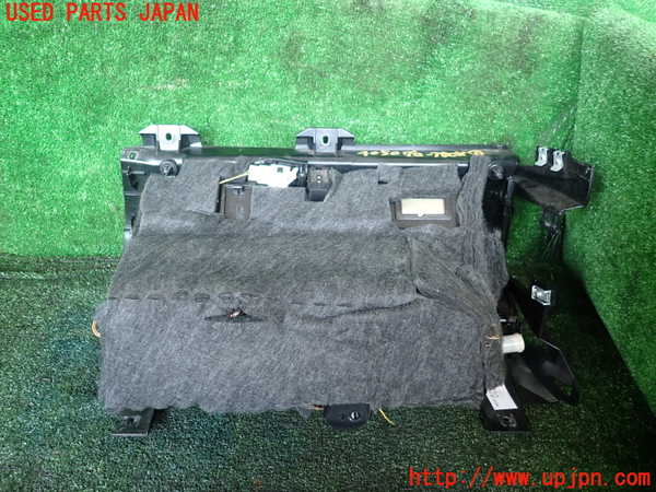1UPJ-9240507516]ベンツ S550 ロング(221171 W221)グローブボックス1 中古_3