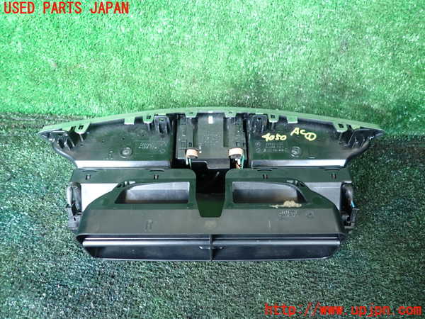 1UPJ-9240507526]ベンツ S550 ロング(221171 W221)エアコン吹き出し口1 (真中) 中古_3