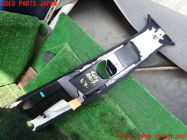 1UPJ-9240507670]ベンツ S550 ロング(221171 W221)左センターピラートリム 中古_3