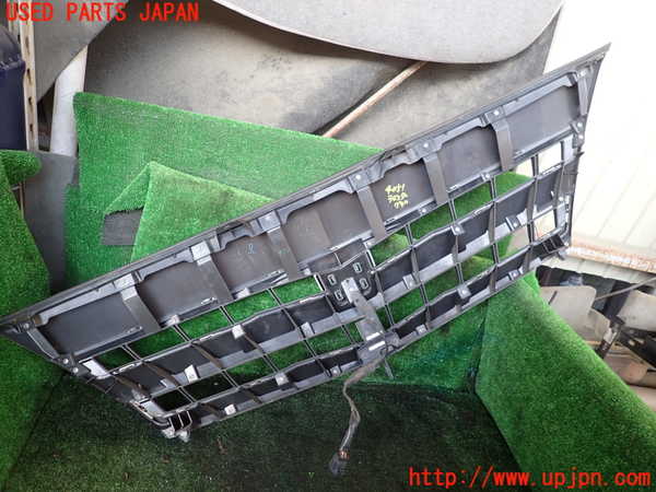 1UPJ-9240511050]アルファードハイブリッド(ATH10W)ラジエターグリル 中古_4