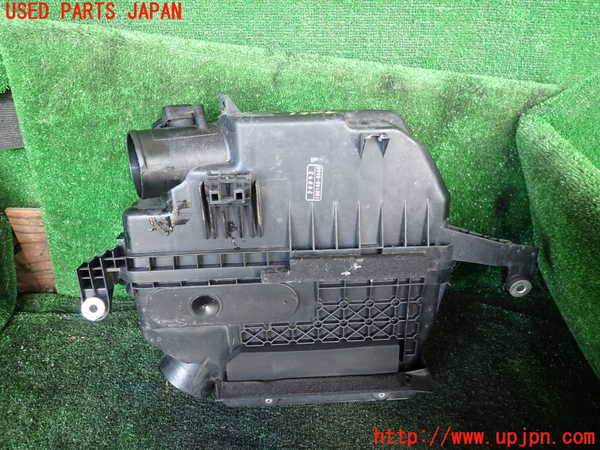 1UPJ-9240512560]アルファードハイブリッド(ATH10W)エアクリーナーボックス 中古_2