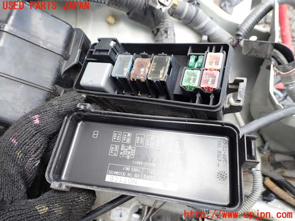 1UPJ-9240516741]アルファードハイブリッド(ATH10W)ヒューズボックス1 中古_2