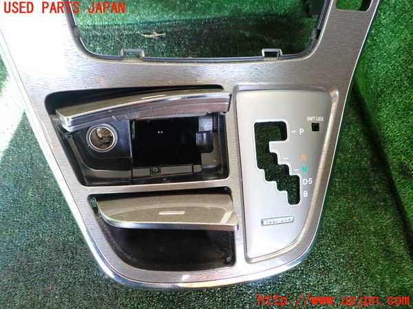 1UPJ-9240517526]アルファードハイブリッド(ATH10W)エアコン吹き出し口1 (真中) 中古_3