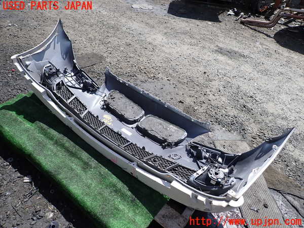 1UPJ-9240521010]BMW アクティブハイブリッド5 F10(AH5)(FZ35)フロントバンパー 中古_5