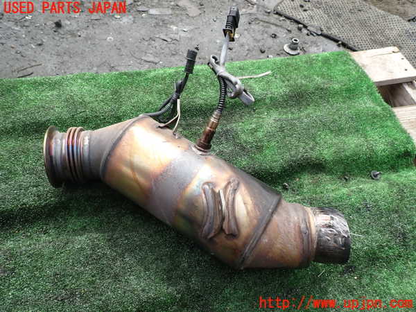 1UPJ-9240522661]BMW アクティブハイブリッド5 F10(AH5)(FZ35)触媒1 中古_2