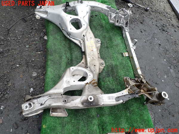 1UPJ-9240525285]BMW アクティブハイブリッド5 F10(AH5)(FZ35)フロントメンバー 中古_3