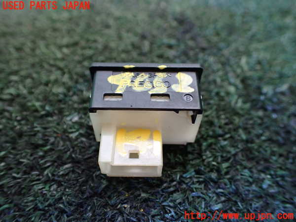 1UPJ-9240526309]BMW アクティブハイブリッド5 F10(AH5)(FZ35)スイッチ4 (トランクオープナー) 中古_3