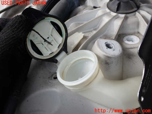 1UPJ-9240526791]BMW アクティブハイブリッド5 F10(AH5)(FZ35)ウォッシャータンク1 中古_2