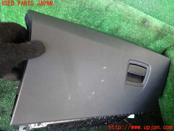1UPJ-9240527516]BMW アクティブハイブリッド5 F10(AH5)(FZ35)グローブボックス1 中古_2