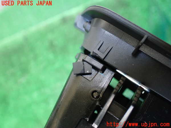 1UPJ-9240527528]BMW アクティブハイブリッド5 F10(AH5)(FZ35)エアコン吹き出し口3 (左) 中古_3