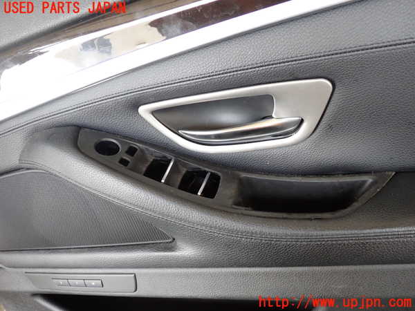 1UPJ-9240521234]BMW アクティブハイブリッド5 F10(AH5)(FZ35)右前ドア内張り 中古_2