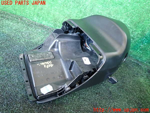 1UPJ-9240527905]BMW アクティブハイブリッド5 F10(AH5)(FZ35)コラムカバー 中古_2