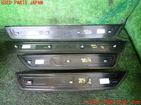 1UPJ-9240527740]BMW アクティブハイブリッド5 F10(AH5)(FZ35)スカッフプレート 中古_2