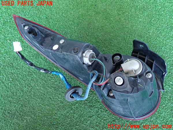 2UPJ-9240531530]ロードスター(ND5RC)右テールランプ 中古_3