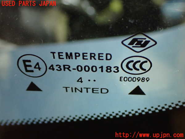 1UPJ-9240541202]NV200 バネット バン(VM20)左フロント三角窓ガラス 中古(43R-000183)_2