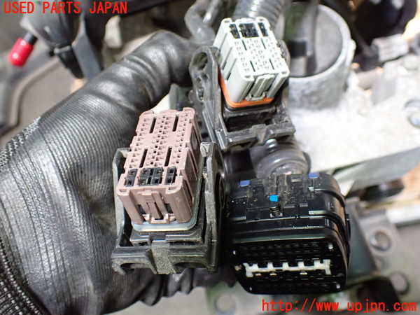1UPJ-9240542010]NV200 バネット バン(VM20)エンジン HR16DE 中古_3