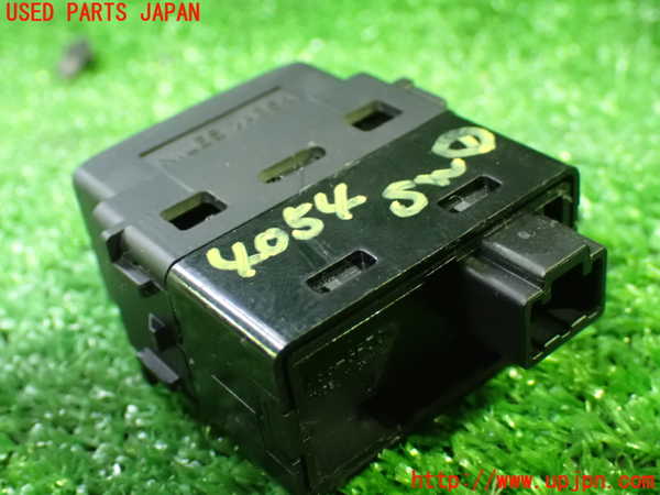 1UPJ-9240546306]NV200 バネット バン(VM20)スイッチ1 中古_2