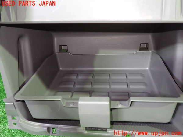 1UPJ-9240547516]NV200 バネット バン(VM20)グローブボックス1 中古_2
