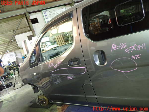 1UPJ-9240551260]NV200 バネット バン(VM20)左前ドア 中古 FUYAO 43R-000183_3