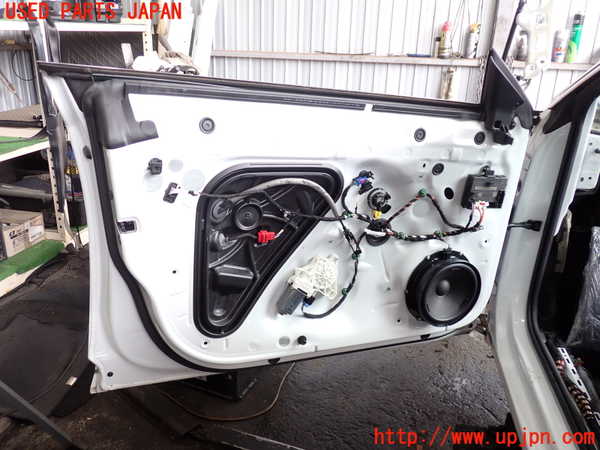 2UPJ-9240561260]VW アルテオン シューティングブレーク(3HDNUF)左前ドア 中古(43R-000056 M61485)_3