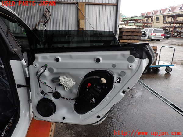 2UPJ-9240561290]VW アルテオン シューティングブレーク(3HDNUF)右後ドア 中古(43R-011600 M5550)_2