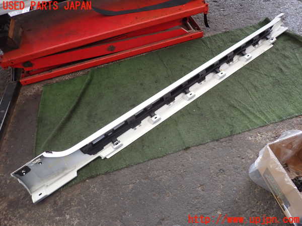 2UPJ-9240561392]VW アルテオン シューティングブレーク(3HDNUF)左サイドステップ 中古_5