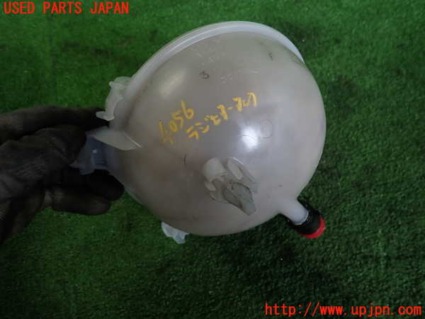 2UPJ-9240562410]VW アルテオン シューティングブレーク(3HDNUF)ラジエータータンク 中古_2