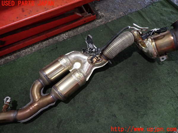 2UPJ-9240562661]VW アルテオン シューティングブレーク(3HDNUF)触媒1 中古_2