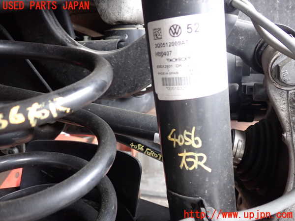 2UPJ-9240565070]VW アルテオン シューティングブレーク(3HDNUF)右リアショックアブソーバー 中古_2