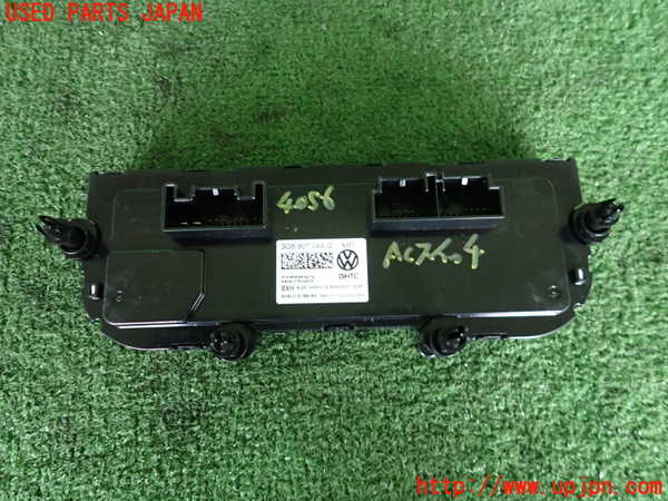 2UPJ-9240566066]VW アルテオン シューティングブレーク(3HDNUF)エアコンスイッチ1 中古_2