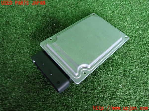 2UPJ-9240566120]VW アルテオン シューティングブレーク(3HDNUF)サスペンションコンピューター 中古_2
